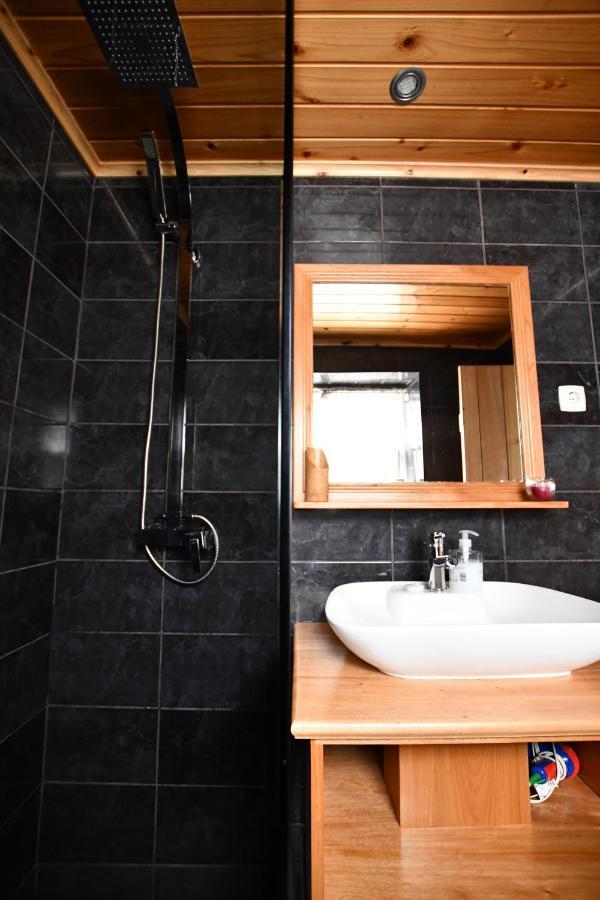 Caldeira Guesthouse Faja da Caldeira de Santo Cristo ภายนอก รูปภาพ