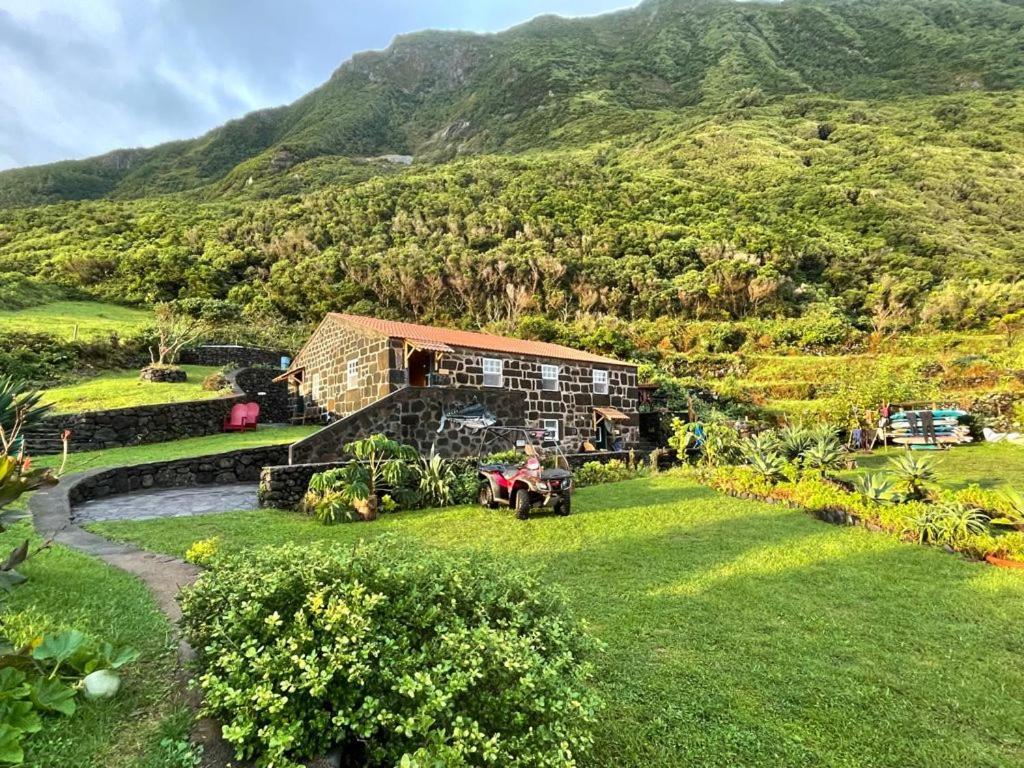 Caldeira Guesthouse Faja da Caldeira de Santo Cristo ภายนอก รูปภาพ
