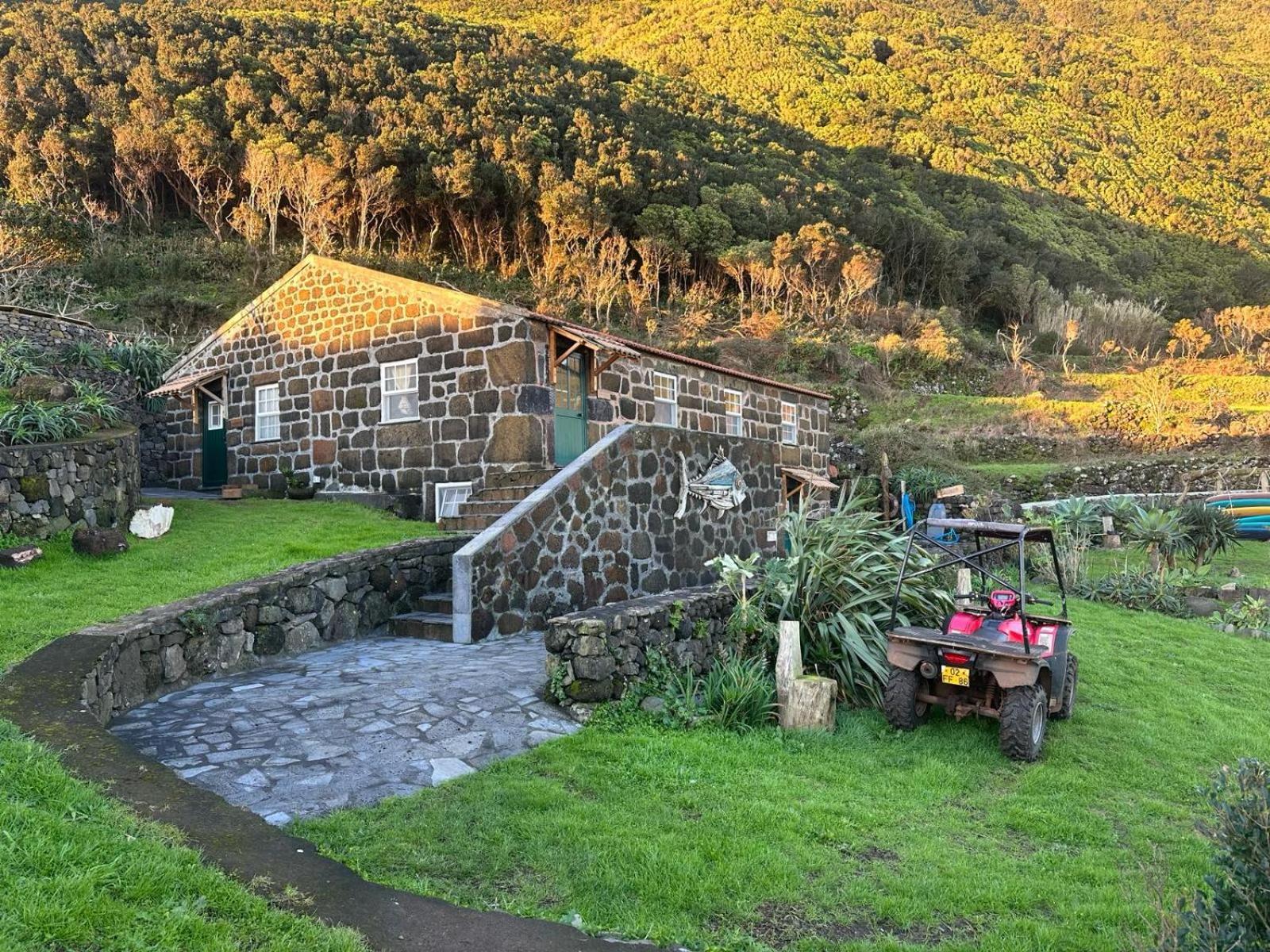Caldeira Guesthouse Faja da Caldeira de Santo Cristo ภายนอก รูปภาพ