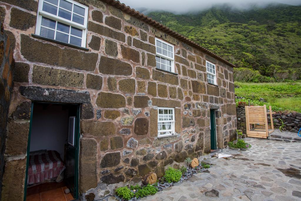 Caldeira Guesthouse Faja da Caldeira de Santo Cristo ภายนอก รูปภาพ