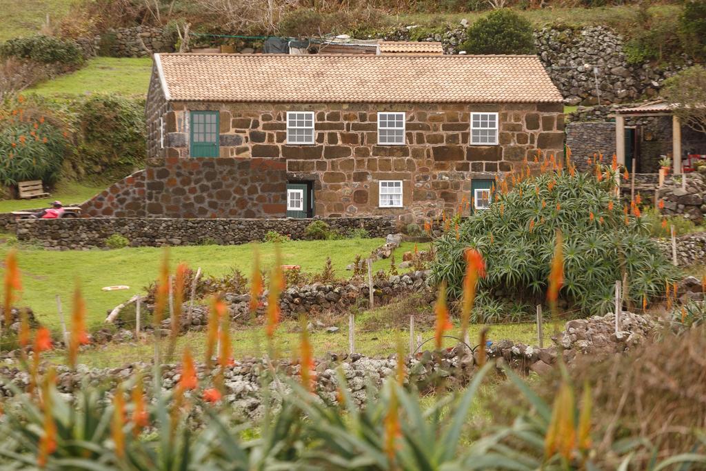 Caldeira Guesthouse Faja da Caldeira de Santo Cristo ภายนอก รูปภาพ